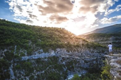 Mountain Trekking Tips for Beginners