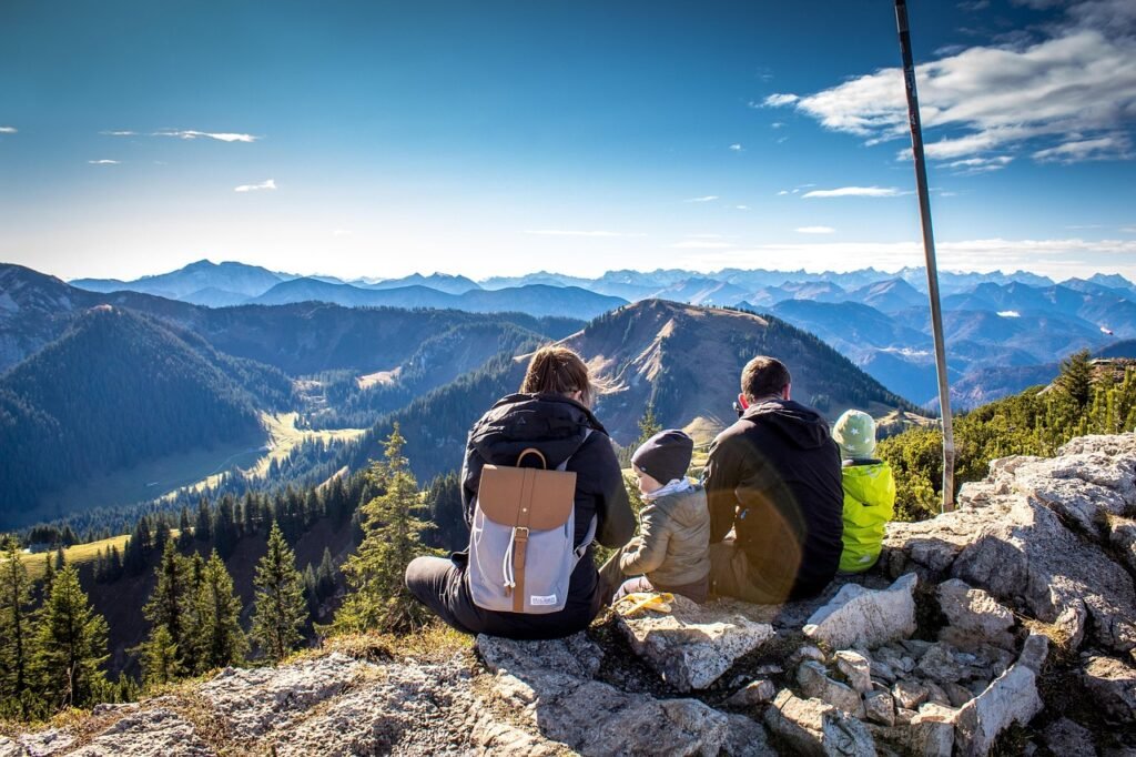 Road Trip Ideas the Whole Family Will Love